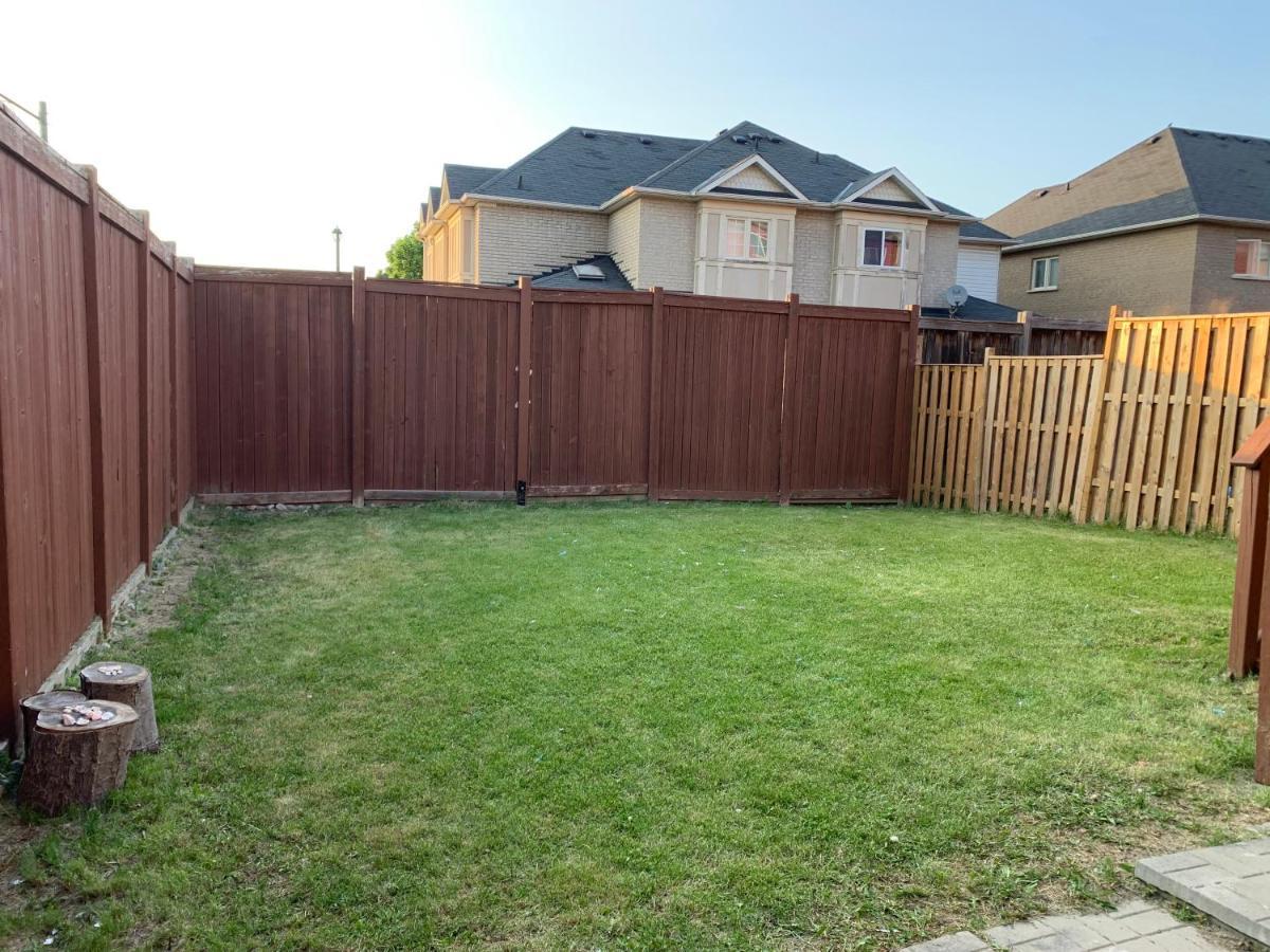Jazzy Home Stay Mississauga Kültér fotó